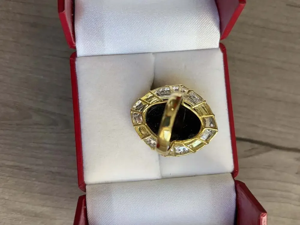 Vintage 14K Yellow Gold Oval Cabochon Black Onyx and Diamond Statement Cocktail